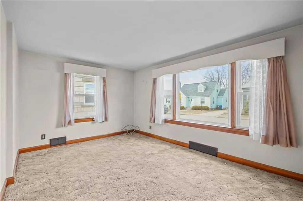 4 Rose Street North Providence RI 02904