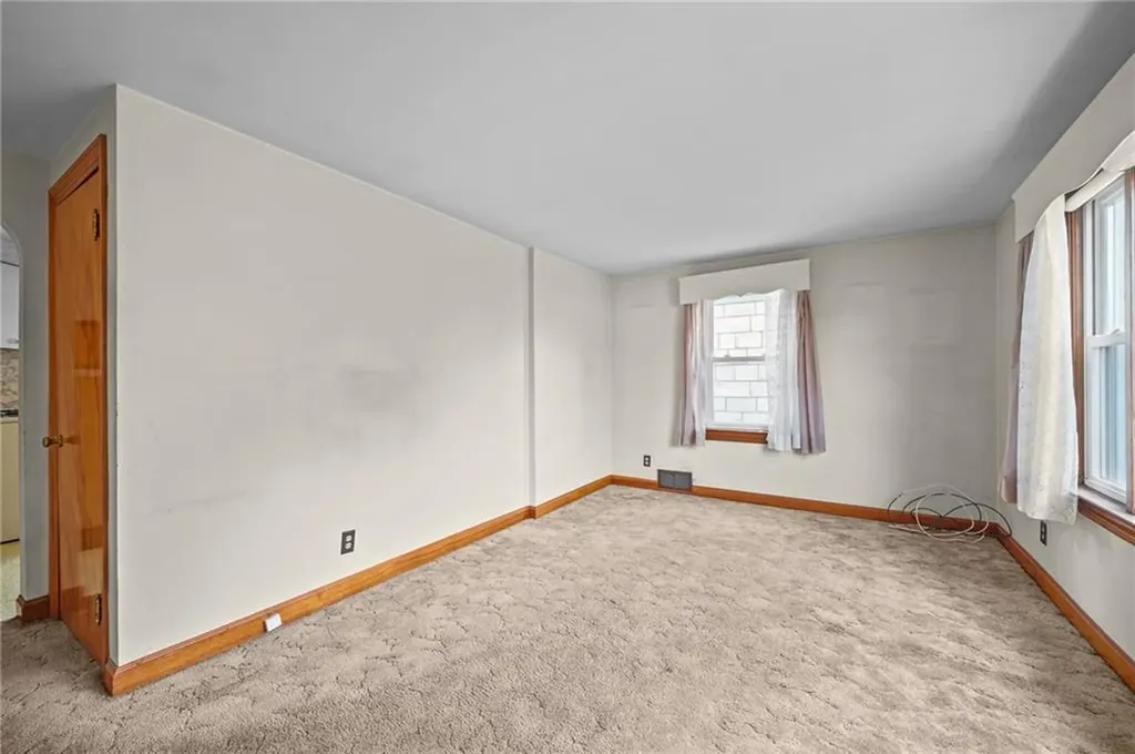 4 Rose Street North Providence RI 02904