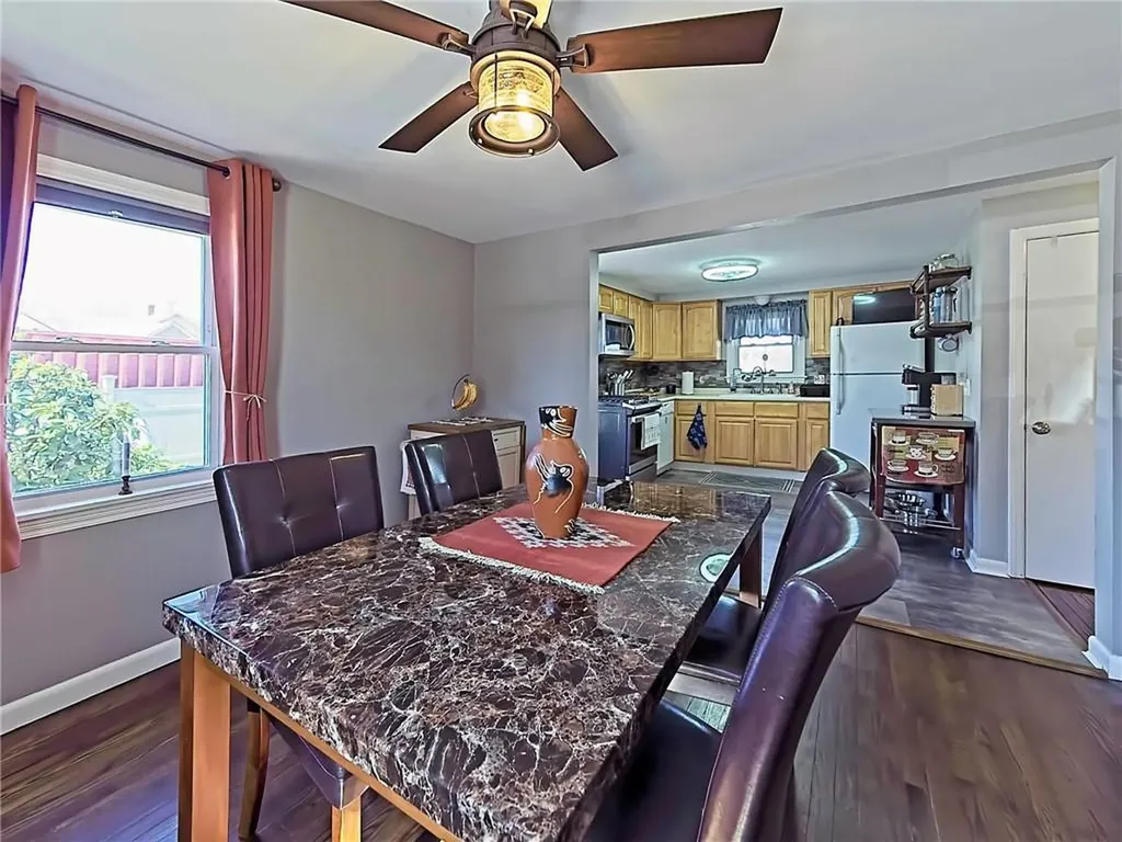 8 Bassett Street Coventry RI 02816