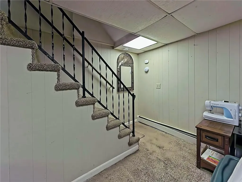 8 Bassett Street Coventry RI 02816