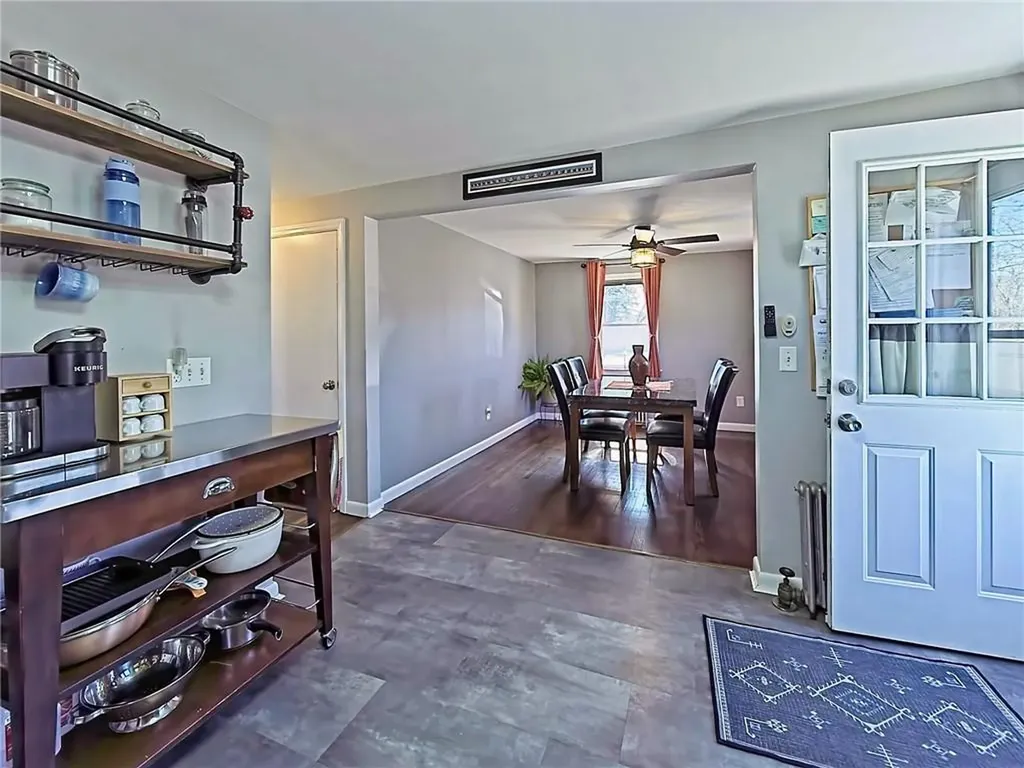 8 Bassett Street Coventry RI 02816
