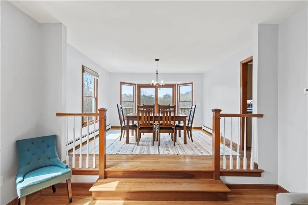 153 North Road Hopkinton RI 02833