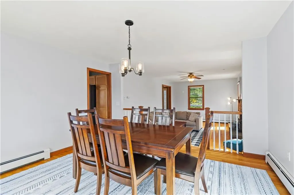 153 North Road Hopkinton RI 02833