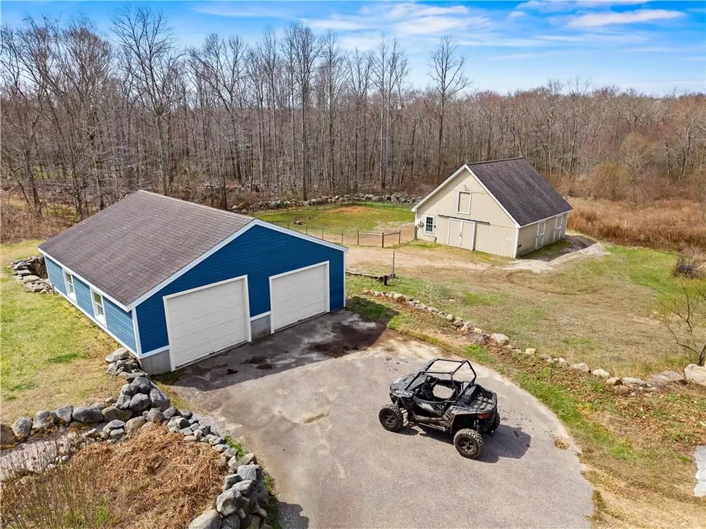 153 North Road Hopkinton RI 02833