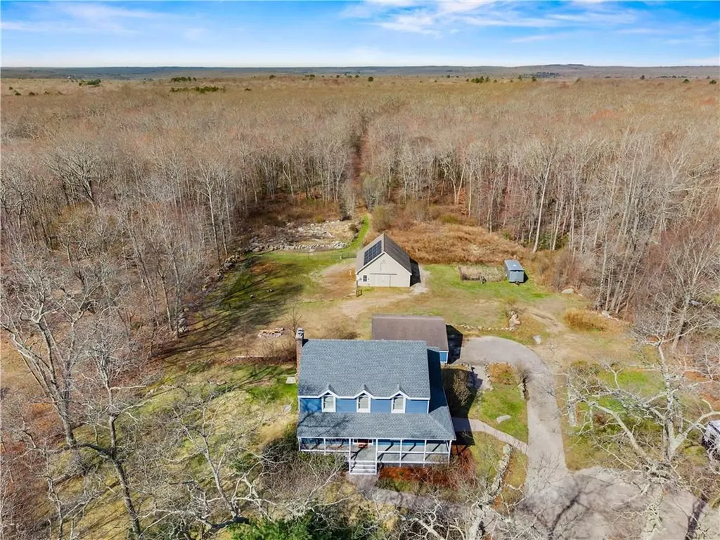153 North Road Hopkinton RI 02833