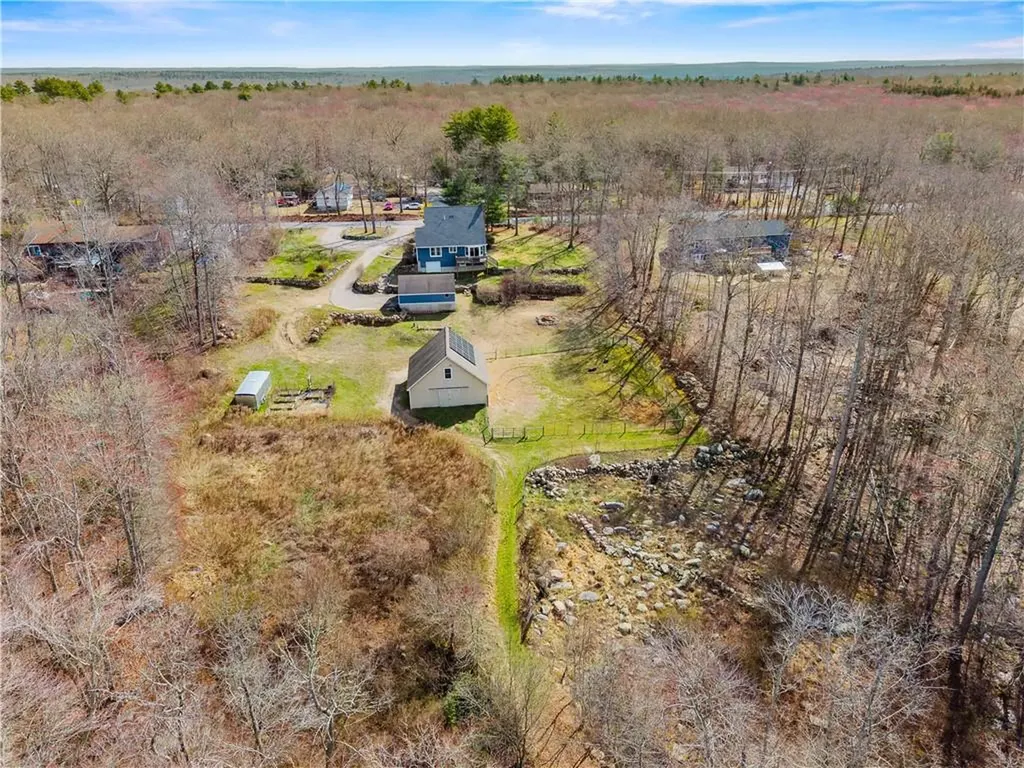153 North Road Hopkinton RI 02833