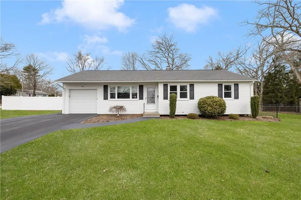44 Dahlia Drive North Kingstown RI 02852