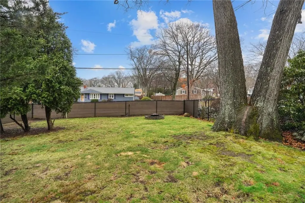 5 Sutter Avenue Warwick RI 02886