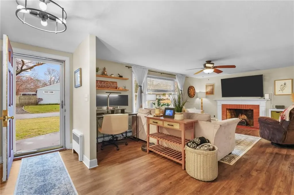 5 Sutter Avenue Warwick RI 02886