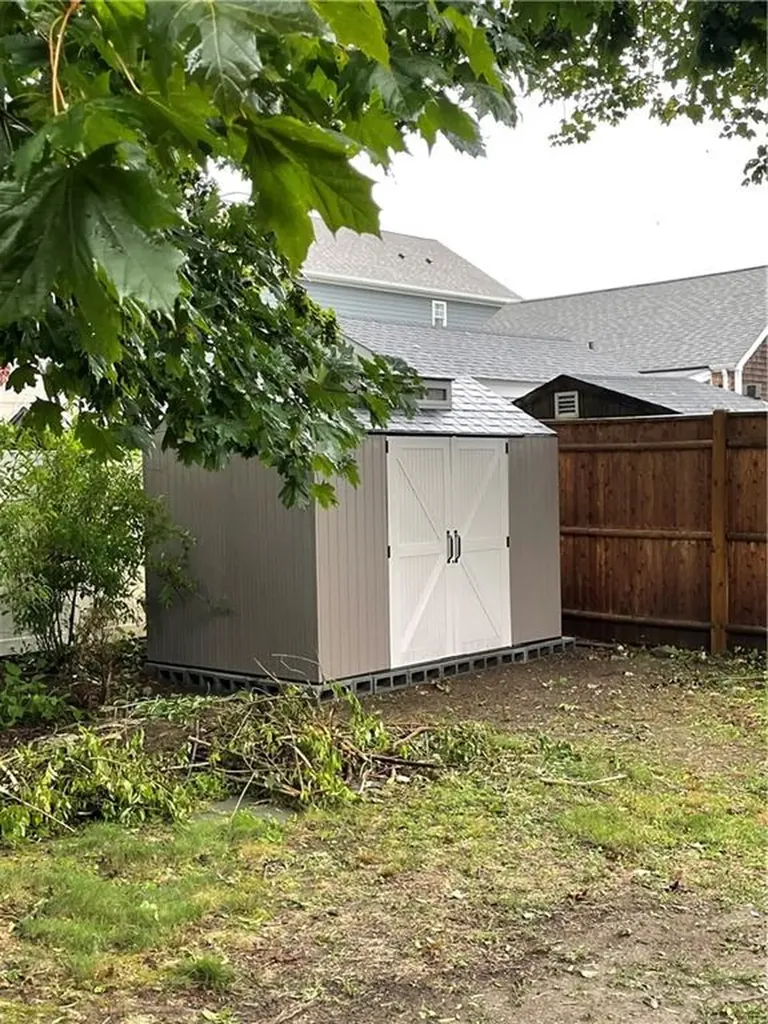 1 Hazard Street Newport RI 02840