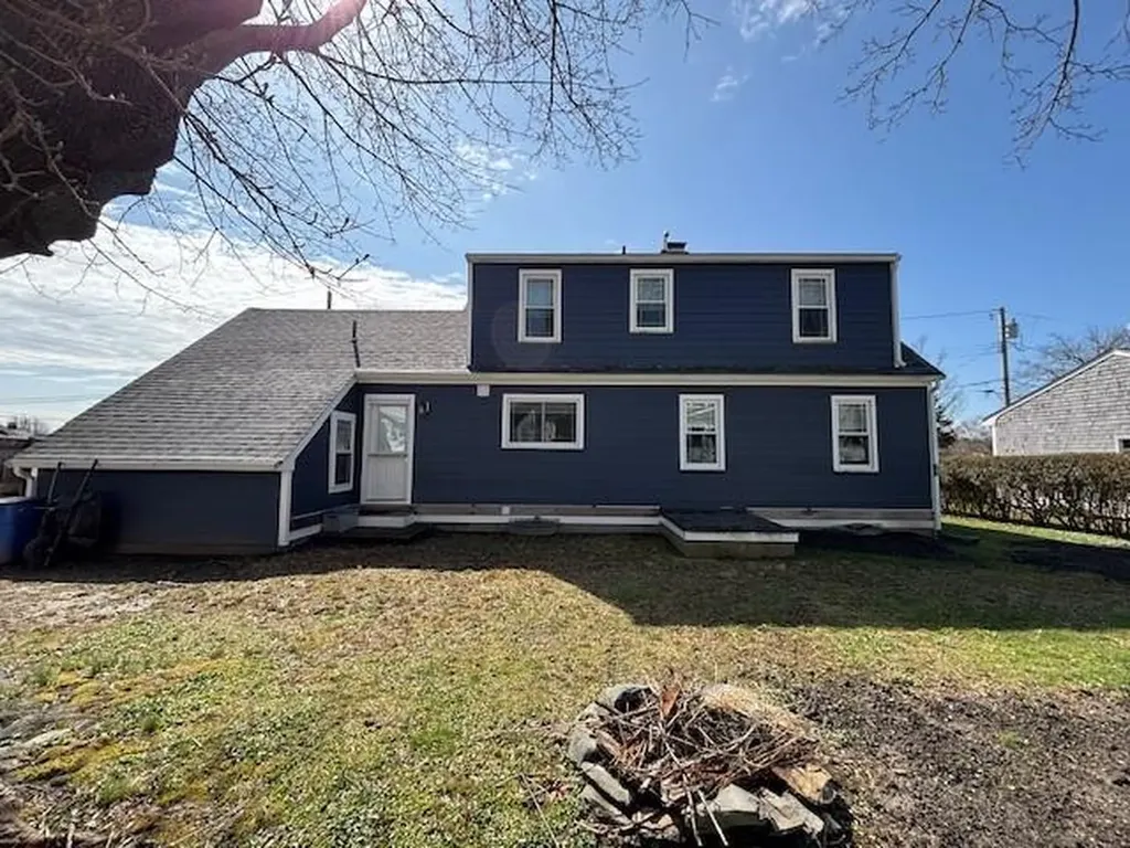 1 Hazard Street Newport RI 02840