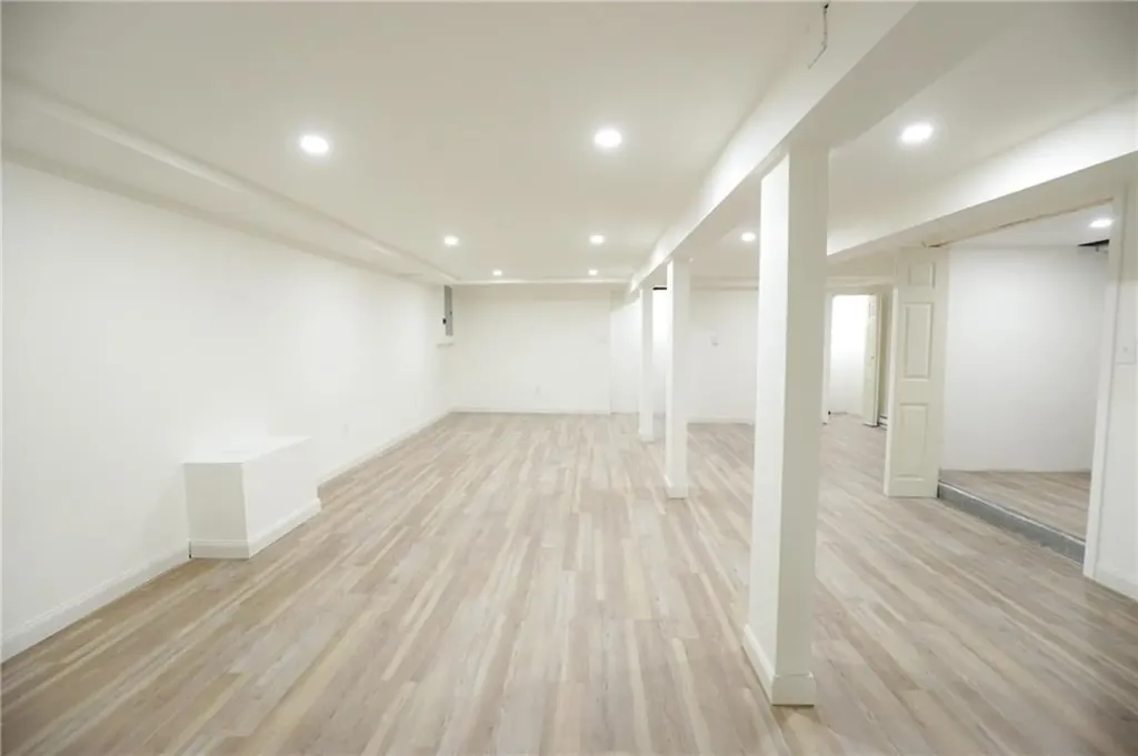 236 Mayfield Avenue Cranston RI 02920