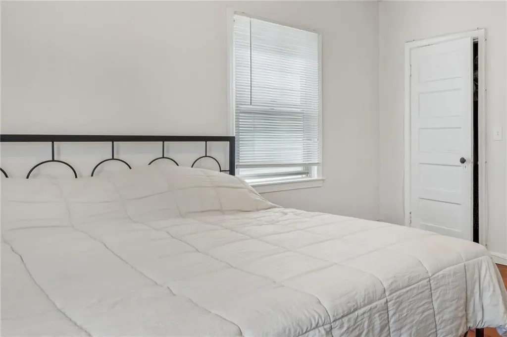 186 Linwood Avenue Providence RI 02907