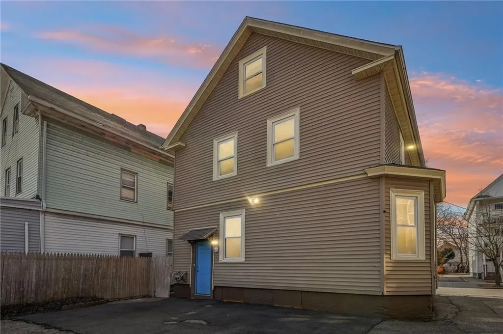 186 Linwood Avenue Providence RI 02907