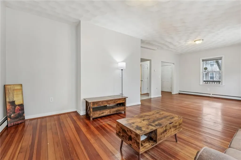 186 Linwood Avenue Providence RI 02907