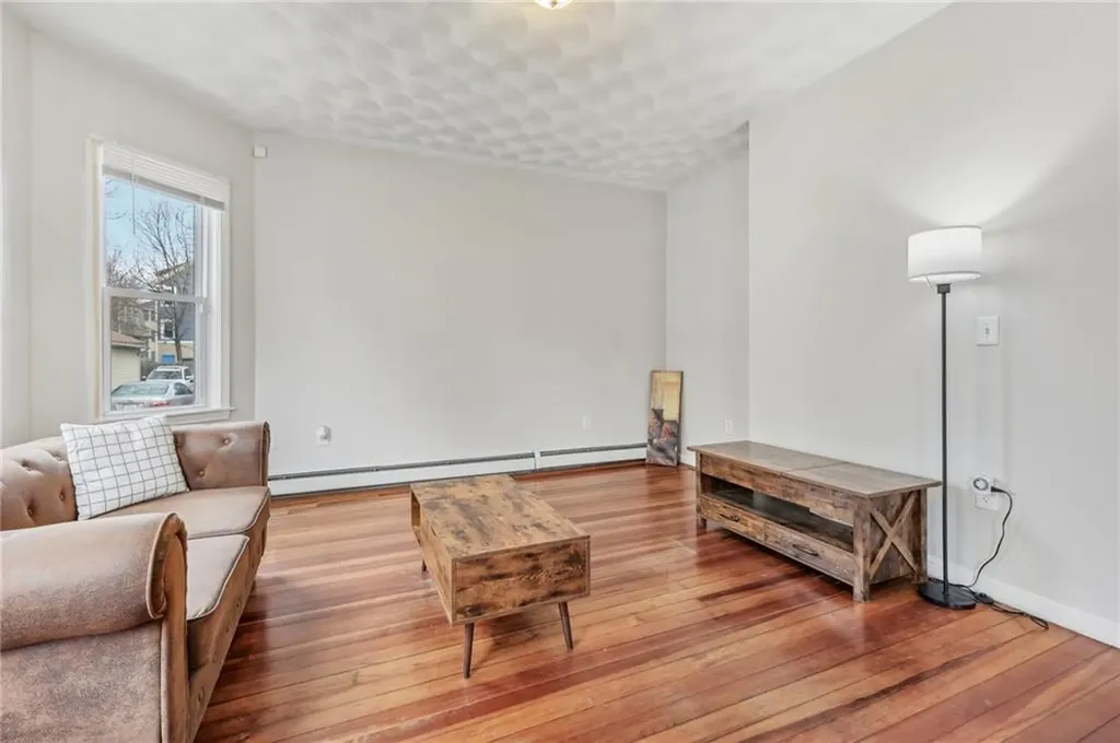186 Linwood Avenue Providence RI 02907