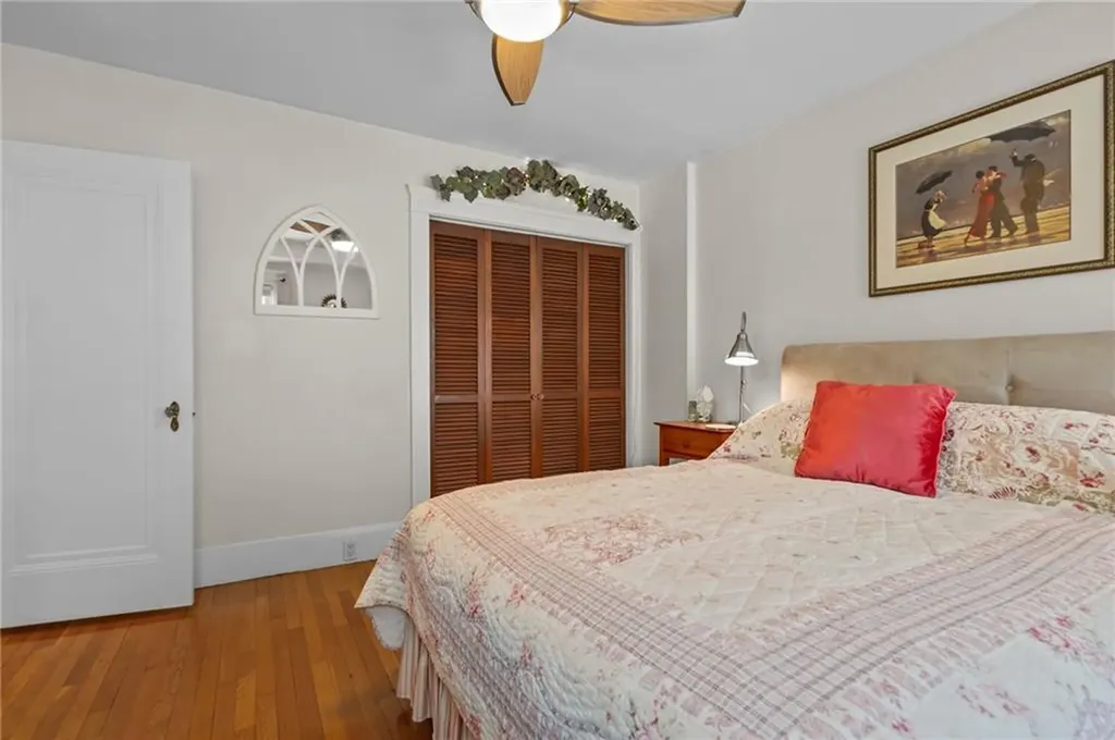 77 Friendly Road Cranston RI 02910