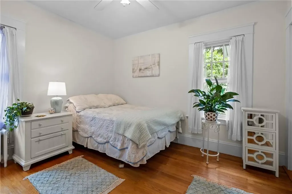 77 Friendly Road Cranston RI 02910