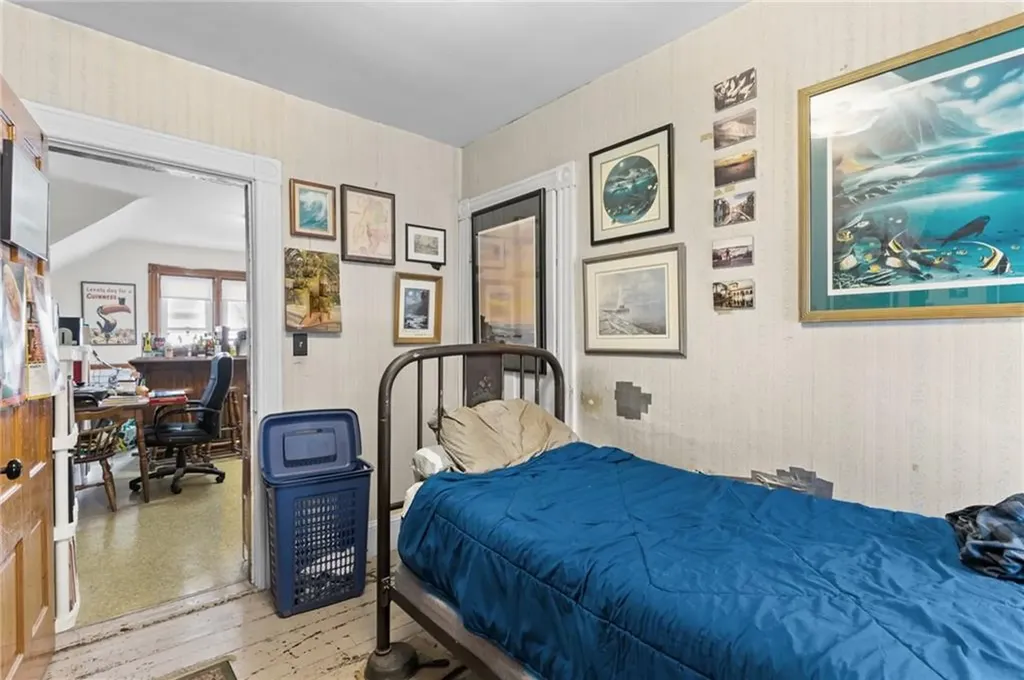123 Donelson Street Providence RI 02908
