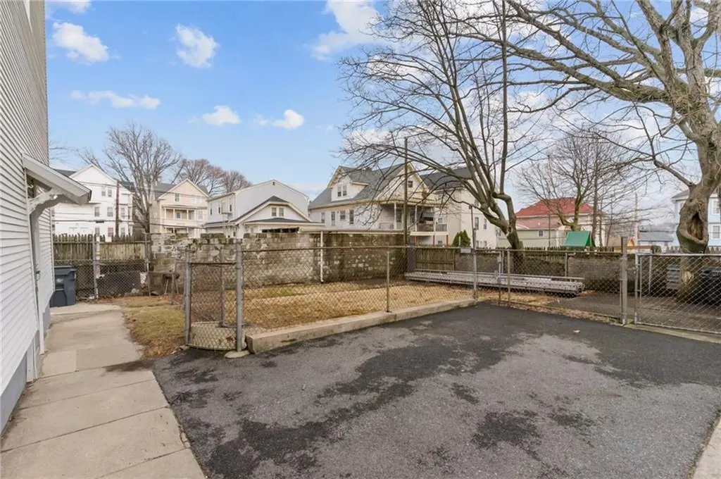 123 Donelson Street Providence RI 02908