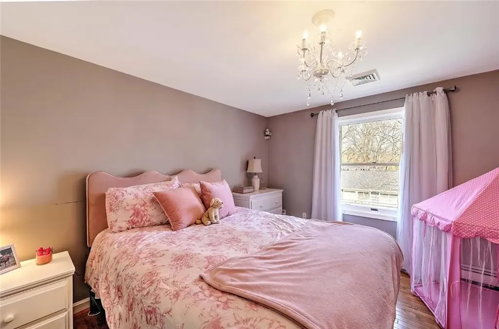 17 Mosher Drive Barrington RI 02806