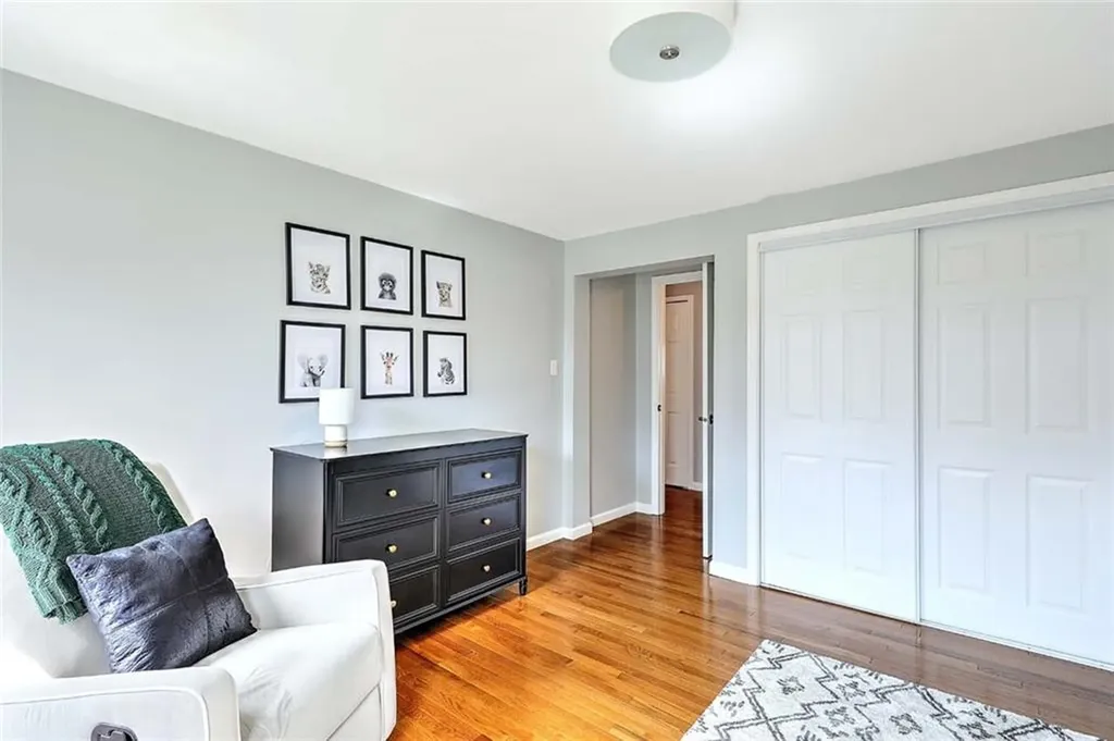 17 Mosher Drive Barrington RI 02806