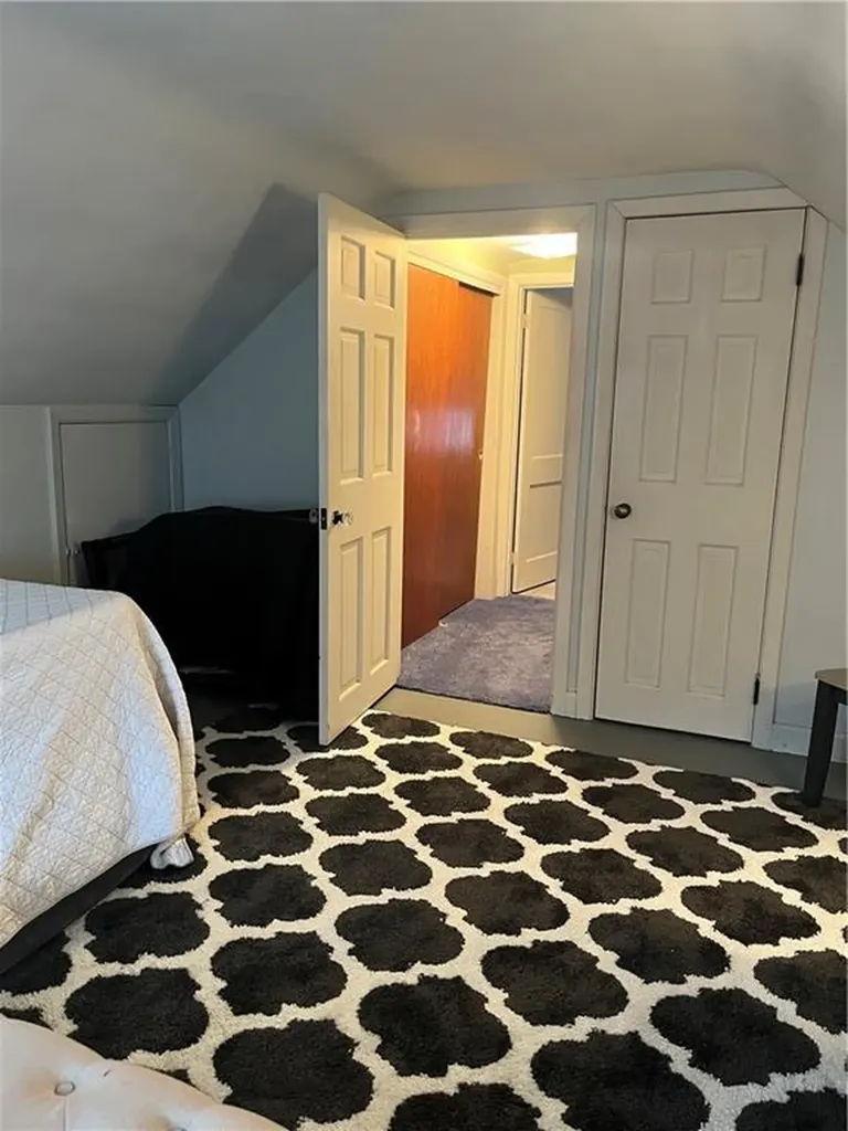 11 Macarthur Drive Warwick RI 02889