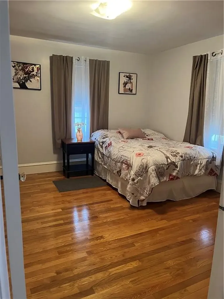 11 Macarthur Drive Warwick RI 02889