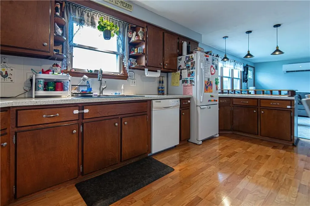 45 Thibeault Avenue Woonsocket RI 02895
