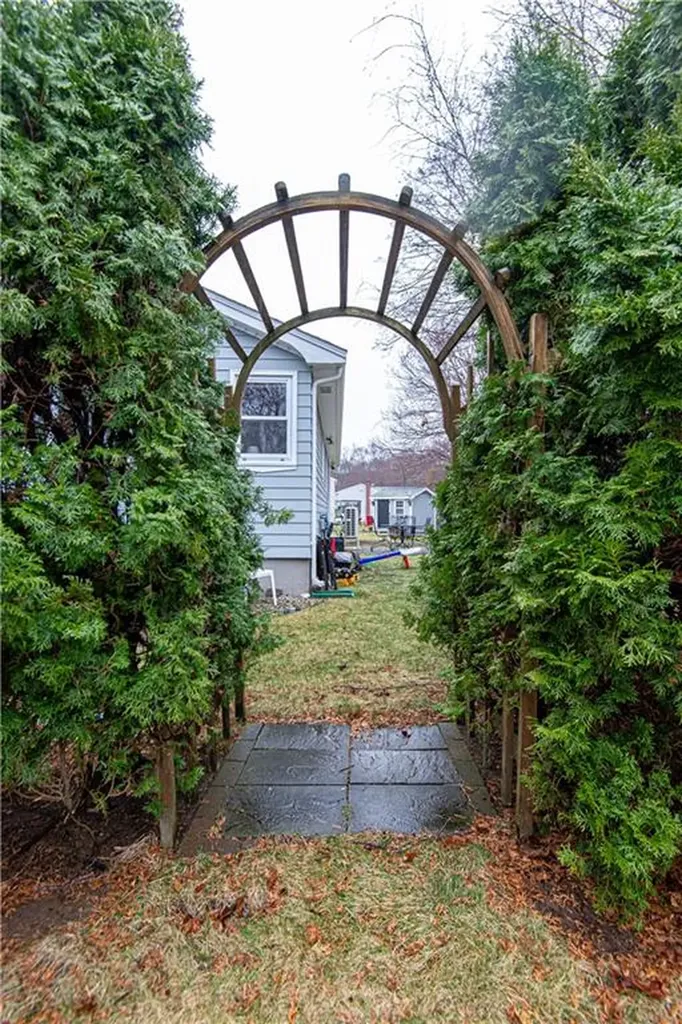 45 Thibeault Avenue Woonsocket RI 02895