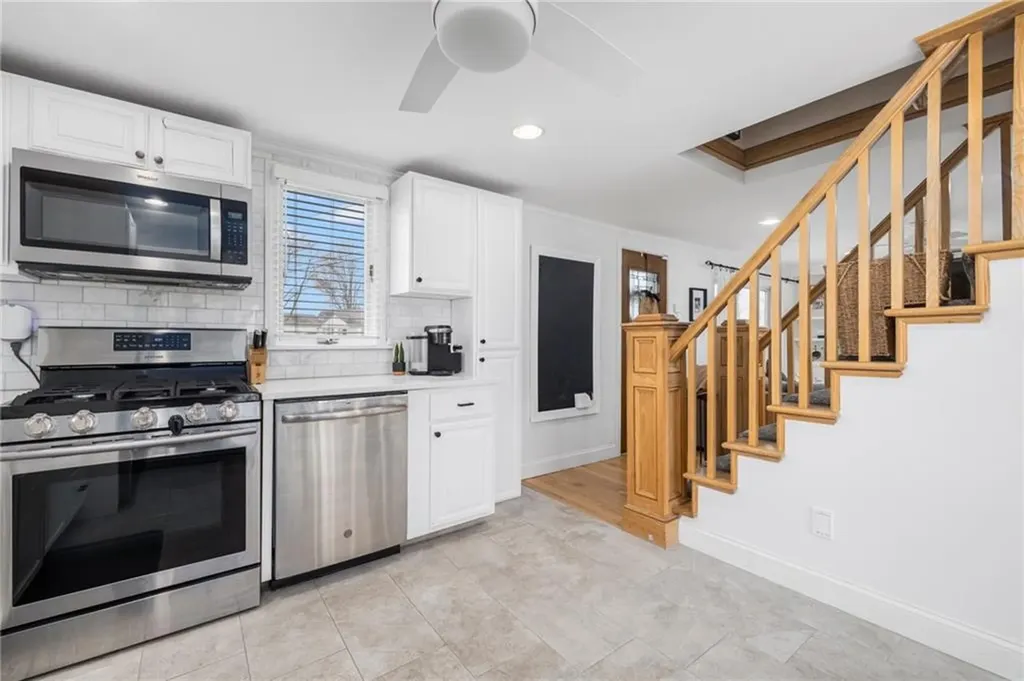 160 Long View Drive Warwick RI 02886