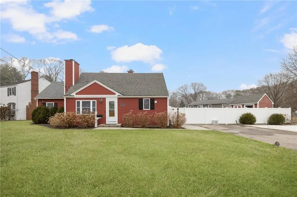 160 Long View Drive Warwick RI 02886