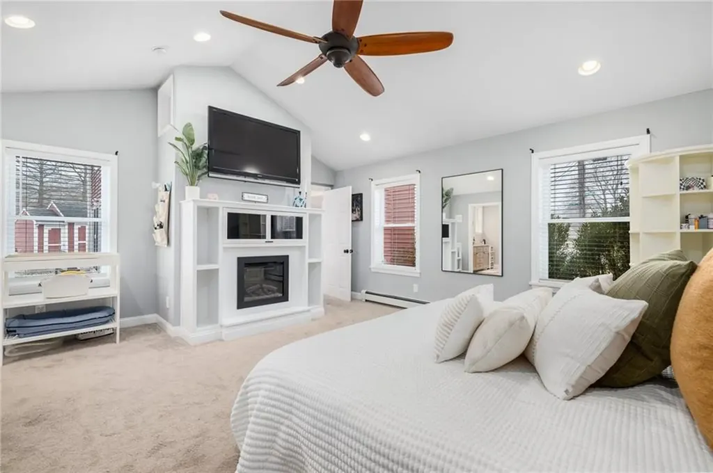160 Long View Drive Warwick RI 02886