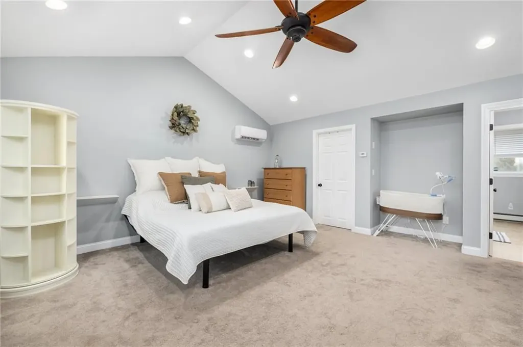 160 Long View Drive Warwick RI 02886