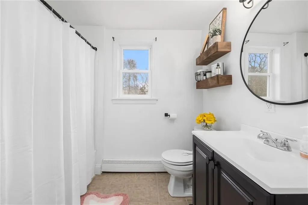 160 Long View Drive Warwick RI 02886