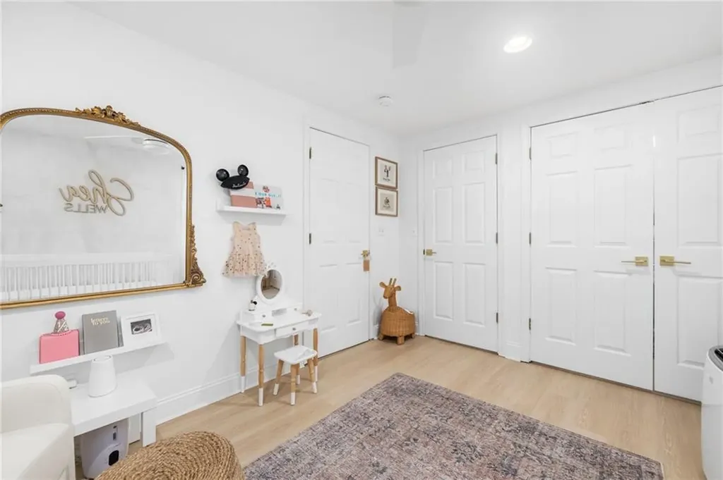 160 Long View Drive Warwick RI 02886