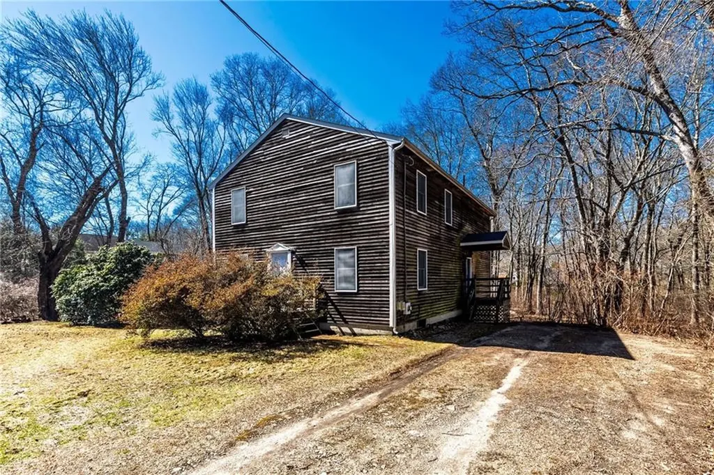 3683 Tower Hill Road South Kingstown RI 02879
