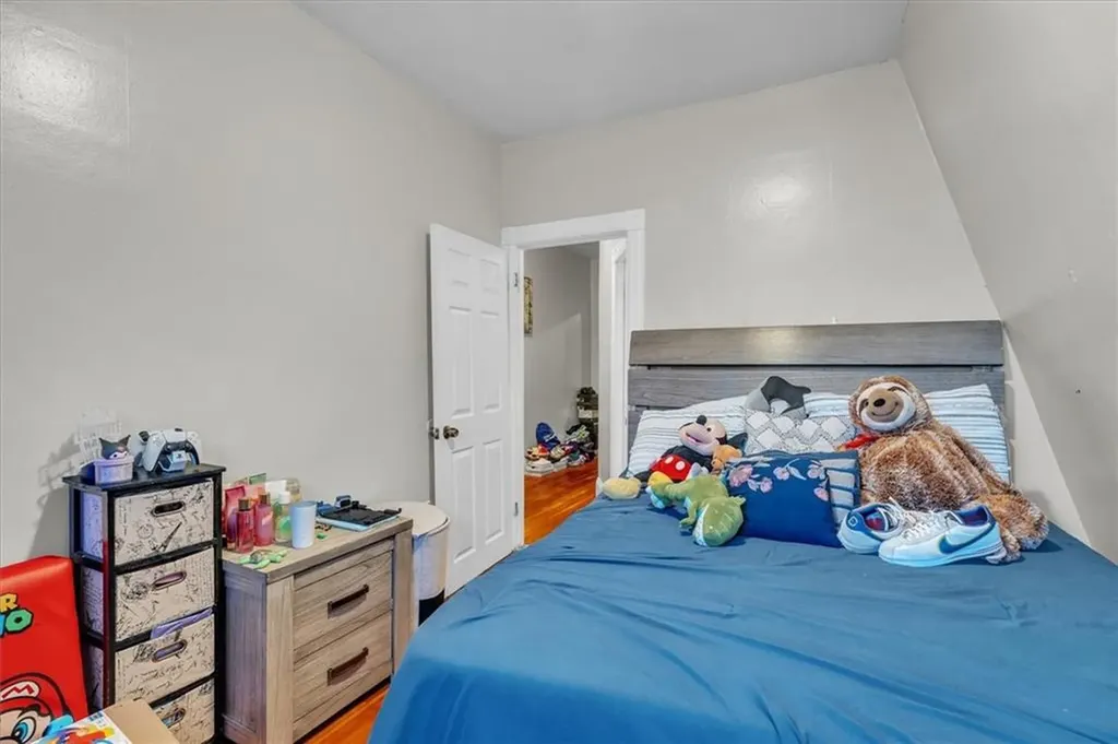 44 46 Cleveland Street Central Falls RI 02863