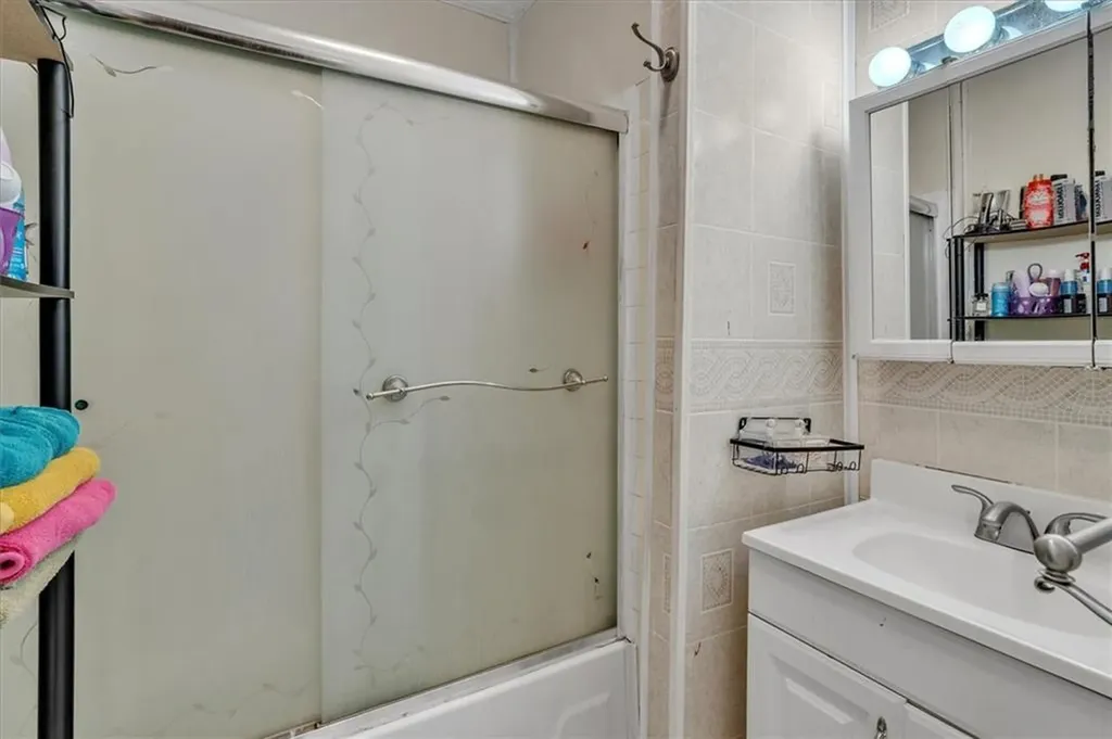 44 46 Cleveland Street Central Falls RI 02863