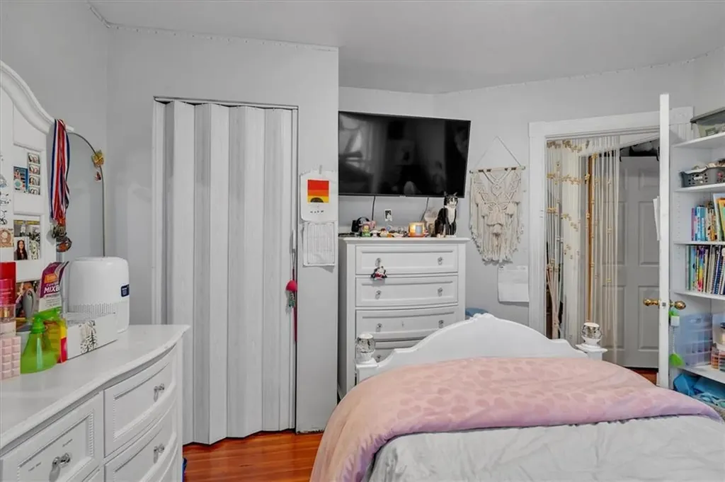 44 46 Cleveland Street Central Falls RI 02863