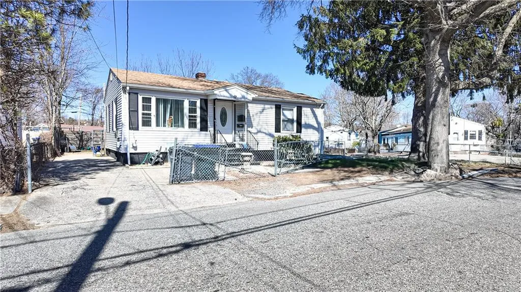 57 Lubec Street Providence RI 02904