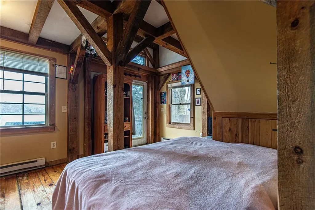 56 Knotty Oak Shores Coventry RI 02816
