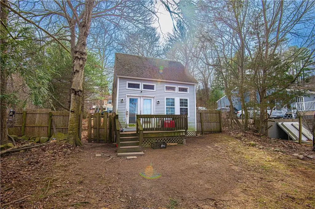 56 Knotty Oak Shores Coventry RI 02816