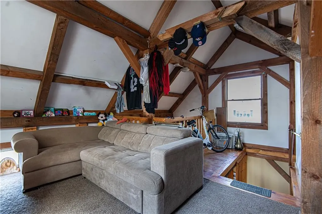56 Knotty Oak Shores Coventry RI 02816