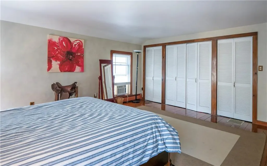 19 Cross Street Newport RI 02840