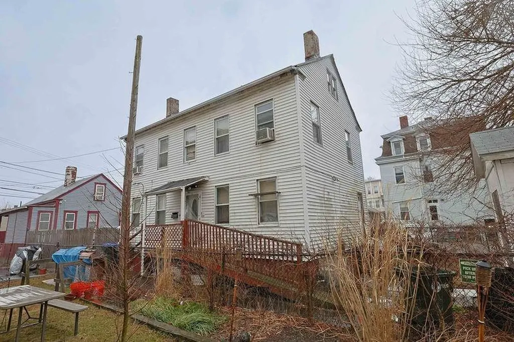 203 Federal Street Providence RI 02903