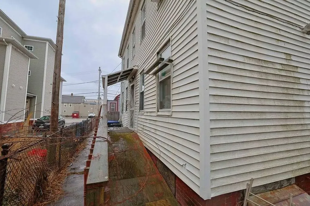 203 Federal Street Providence RI 02903