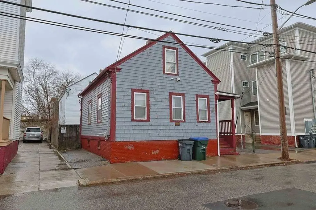 203 Federal Street Providence RI 02903