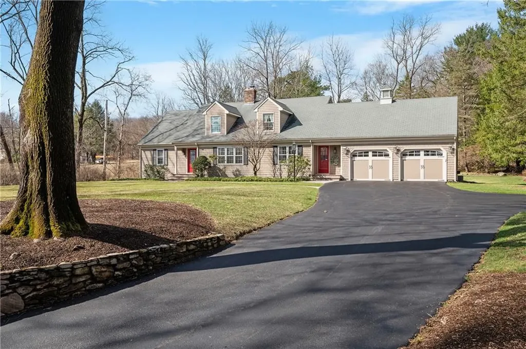 56 Hillside Road Cumberland RI 02864