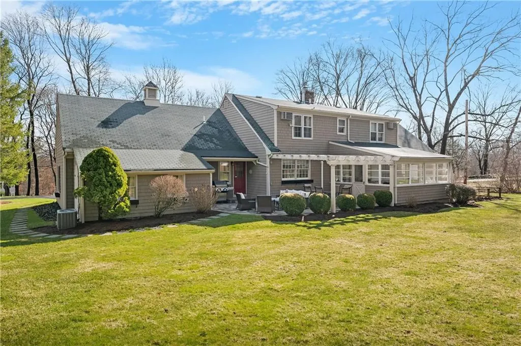 56 Hillside Road Cumberland RI 02864